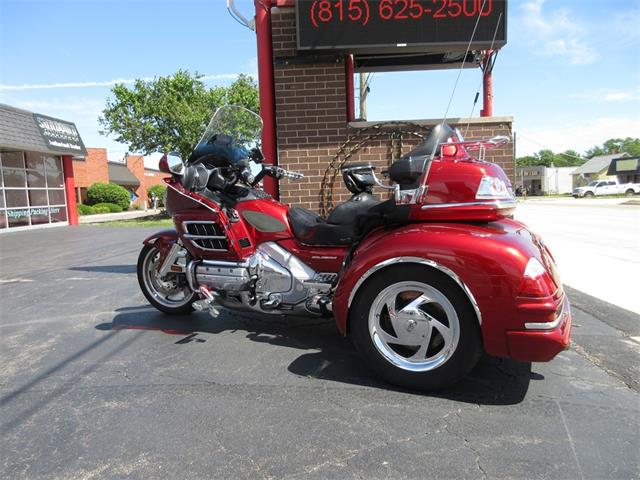 2010 Honda Goldwing (CC-2077492) for sale in Sterling, Illinois