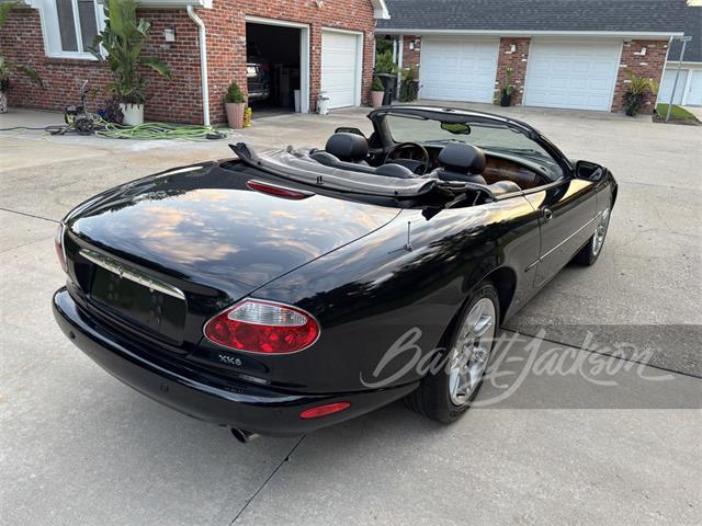 2002 Jaguar XK8 (CC-2077567) for sale in Columbus, Ohio