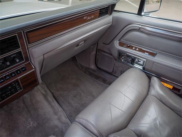 1988 Lincoln Town Car (CC-2070762) for sale in Englewood, Colorado