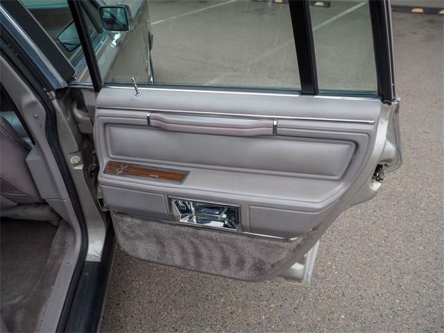 1988 Lincoln Town Car (CC-2070762) for sale in Englewood, Colorado