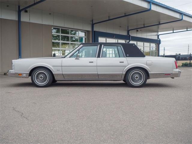 1988 Lincoln Town Car (CC-2070762) for sale in Englewood, Colorado