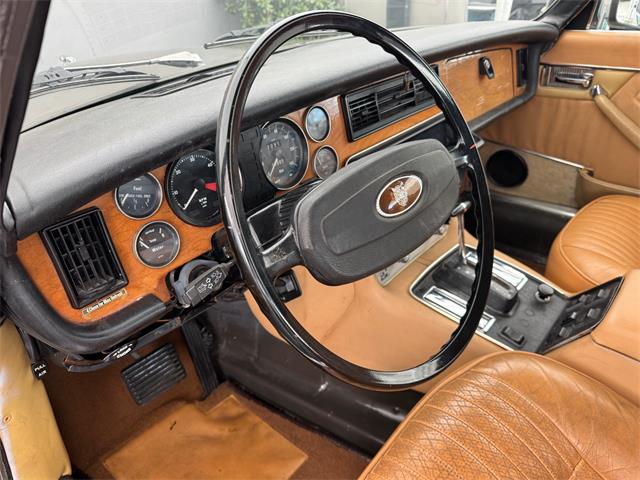1975 Jaguar XJ6C (CC-2070775) for sale in Los Angeles, California