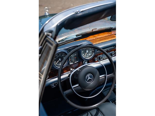 1971 Mercedes-Benz 280SE (CC-2077761) for sale in Southampton, New York