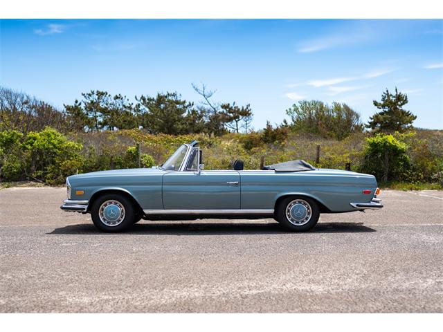 1971 Mercedes-Benz 280SE (CC-2077761) for sale in Southampton, New York