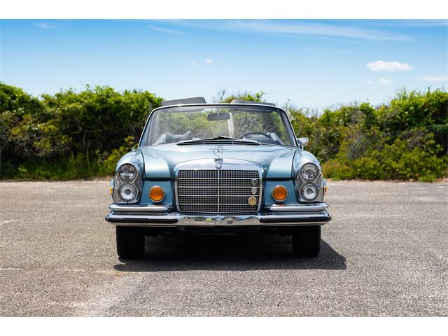 1971 Mercedes-Benz 280SE (CC-2077761) for sale in Southampton, New York