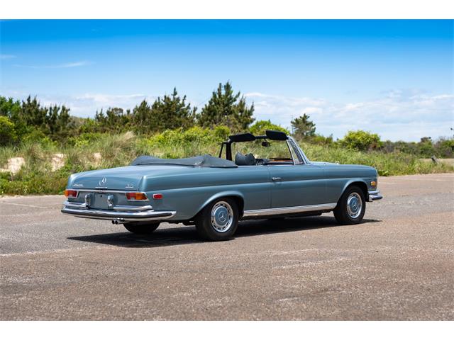 1971 Mercedes-Benz 280SE (CC-2077761) for sale in Southampton, New York