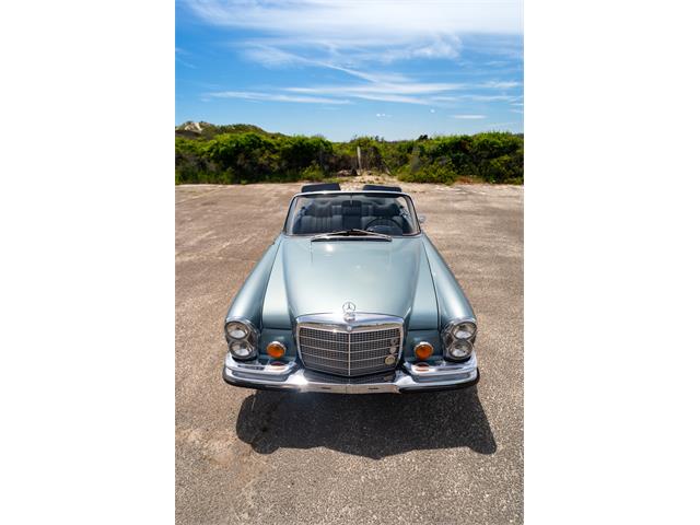 1971 Mercedes-Benz 280SE (CC-2077761) for sale in Southampton, New York