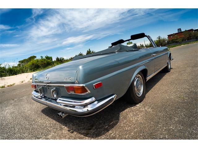 1971 Mercedes-Benz 280SE (CC-2077761) for sale in Southampton, New York