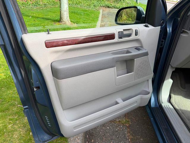 2006 Ford Freestar (CC-2070777) for sale in Seattle, Washington