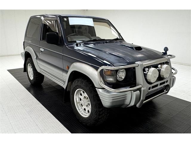 1995 Mitsubishi Pajero (CC-2077785) for sale in Morgantown, Pennsylvania