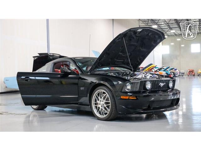 2005 Ford Mustang (CC-2077818) for sale in New Braundfels, Texas