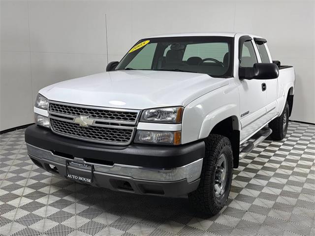 2005 Chevrolet Silverado (CC-2078027) for sale in Bloomington, Illinois