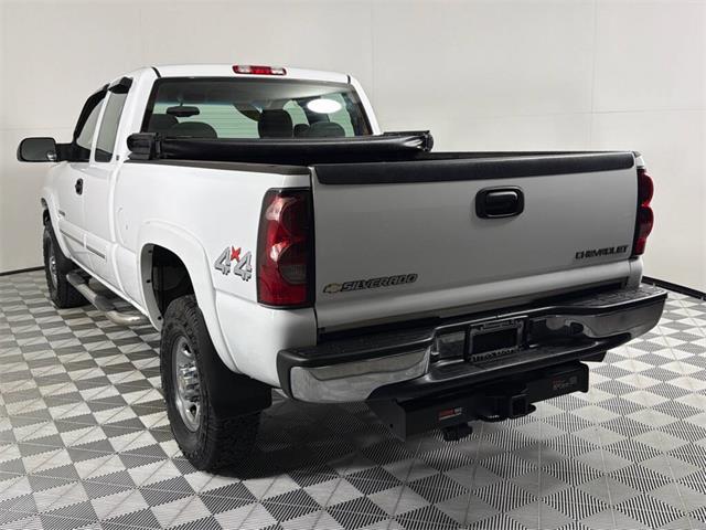 2005 Chevrolet Silverado (CC-2078027) for sale in Bloomington, Illinois