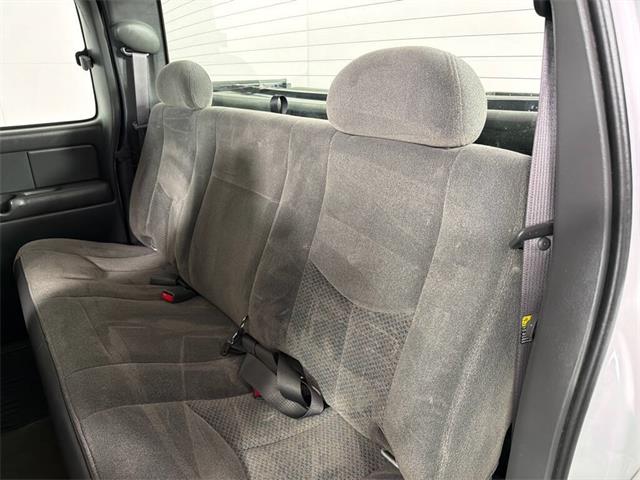 2005 Chevrolet Silverado (CC-2078027) for sale in Bloomington, Illinois