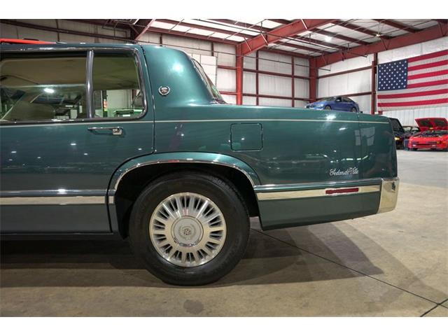 1992 Cadillac Sedan DeVille (CC-2078114) for sale in Kentwood, Michigan