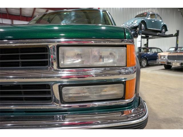 1997 Chevrolet Suburban (CC-2078116) for sale in Kentwood, Michigan
