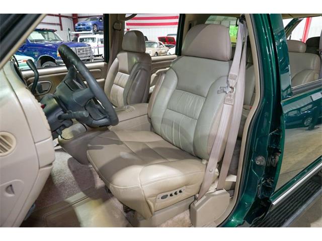 1997 Chevrolet Suburban (CC-2078116) for sale in Kentwood, Michigan