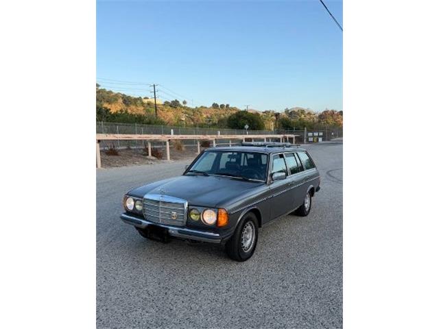 1985 Mercedes-Benz 300TD (CC-2078149) for sale in Cadillac, Michigan