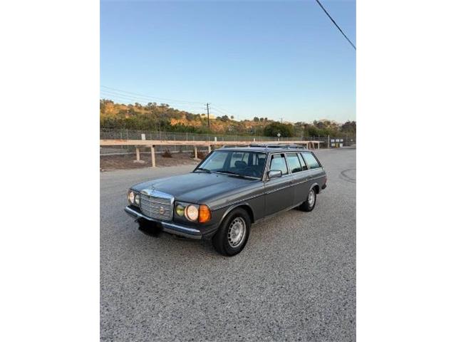 1985 Mercedes-Benz 300TD (CC-2078149) for sale in Cadillac, Michigan