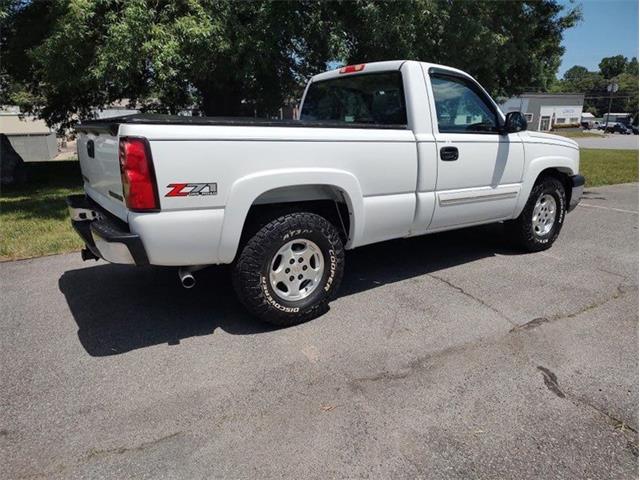 2004 Chevrolet Silverado (CC-2078187) for sale in Greensboro, North Carolina