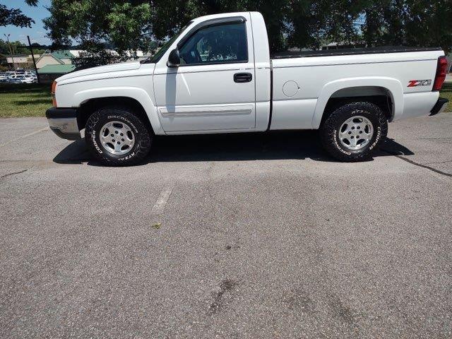 2004 Chevrolet Silverado (CC-2078187) for sale in Greensboro, North Carolina
