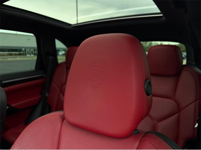 2017 Porsche Cayenne (CC-2078346) for sale in Manistee, Michigan