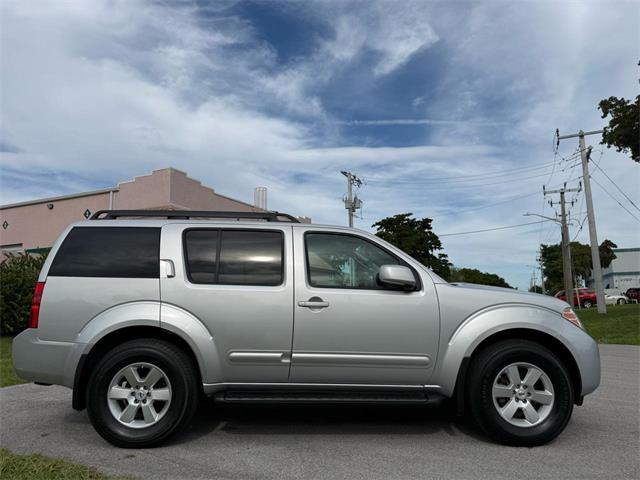 2010 Nissan Pathfinder (CC-2070850) for sale in Fort Lauderdale, Florida