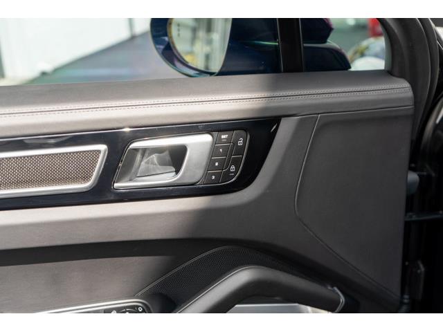 2022 Porsche Cayenne (CC-2078577) for sale in Bellevue, Washington
