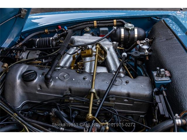 1970 Mercedes-Benz 280SL (CC-2078707) for sale in Beverly Hills, California