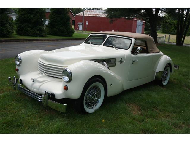 1937 Cord 810 (CC-2078874) for sale in Monroe Township, New Jersey