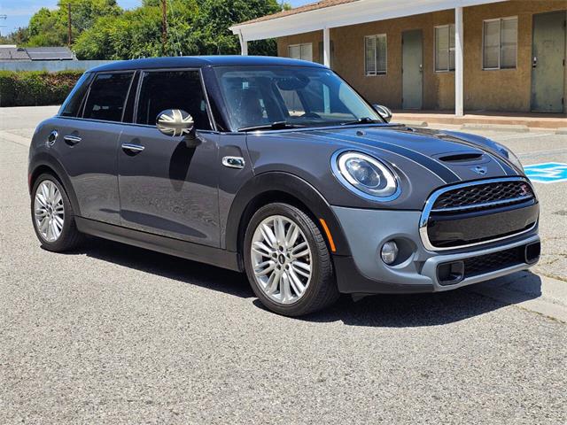 2015 MINI Cooper (CC-2078915) for sale in Woodland Hills, California