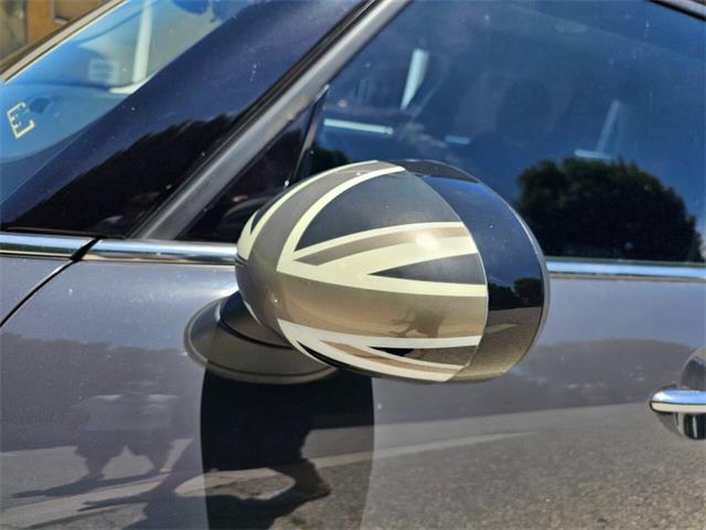 2015 MINI Cooper (CC-2078915) for sale in Woodland Hills, California