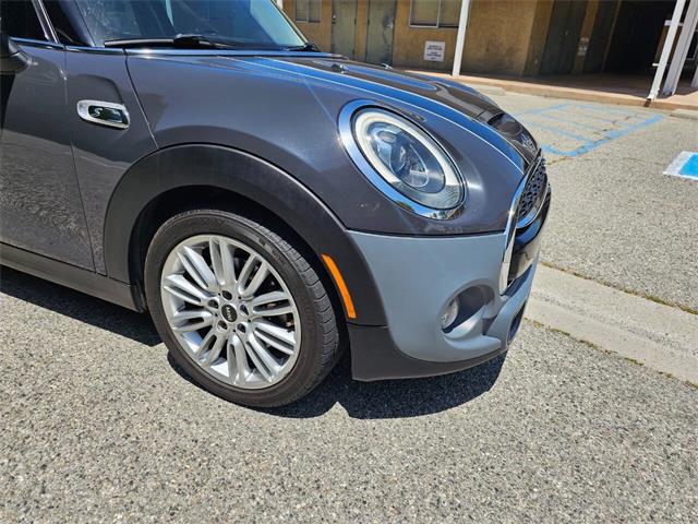 2015 MINI Cooper (CC-2078915) for sale in Woodland Hills, California