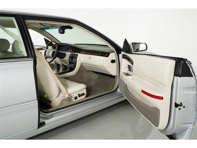 2002 Cadillac Eldorado Biarritz (CC-2079070) for sale in St. Charles, Missouri