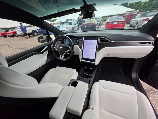 2017 Tesla Roadster (CC-2079178) for sale in Manistee, Michigan