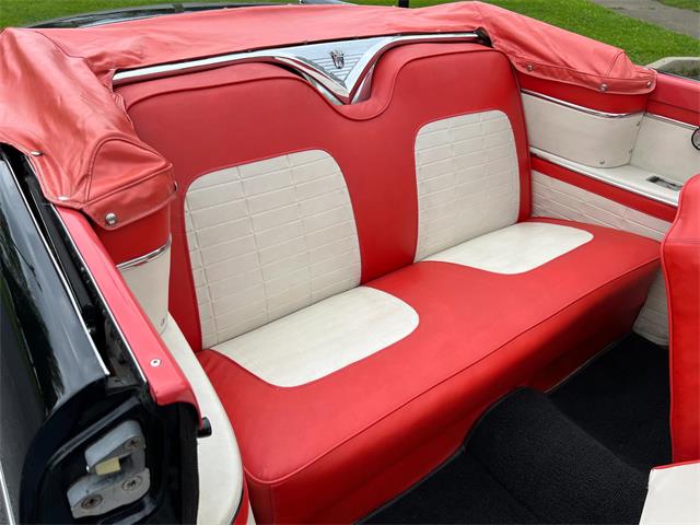1956 Ford Fairlane Sunliner (CC-2079241) for sale in Paris , Kentucky