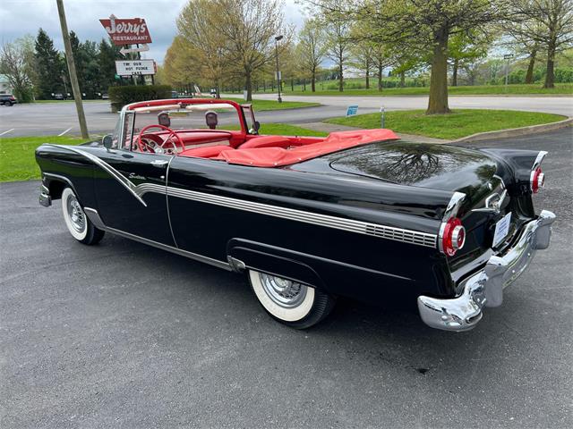 1956 Ford Fairlane Sunliner (CC-2079241) for sale in Paris , Kentucky