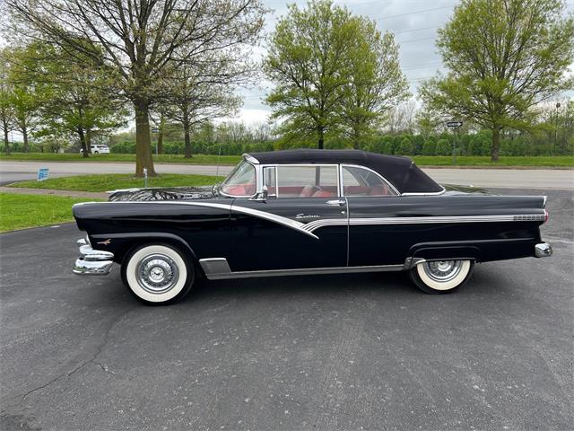 1956 Ford Fairlane Sunliner (CC-2079241) for sale in Paris , Kentucky