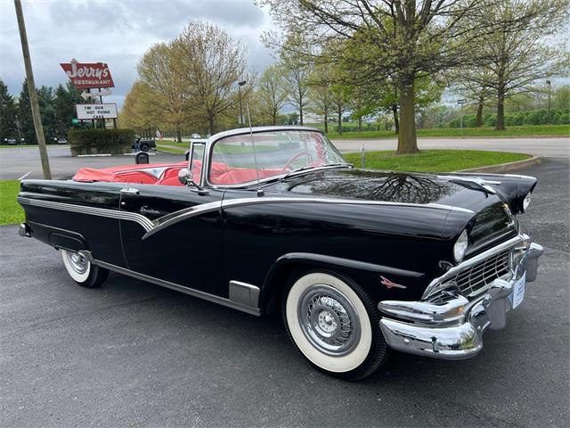 1956 Ford Fairlane Sunliner (CC-2079241) for sale in Paris , Kentucky
