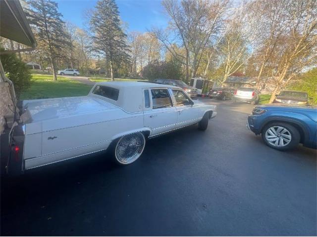 1992 Cadillac Fleetwood (CC-2070946) for sale in Cadillac, Michigan