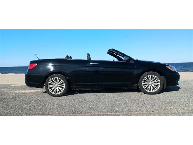 2011 Chrysler 200 (CC-2070948) for sale in Cadillac, Michigan