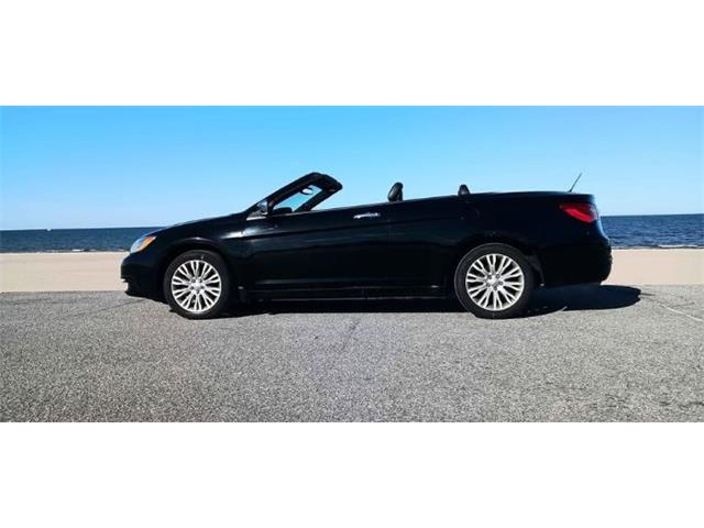 2011 Chrysler 200 (CC-2070948) for sale in Cadillac, Michigan