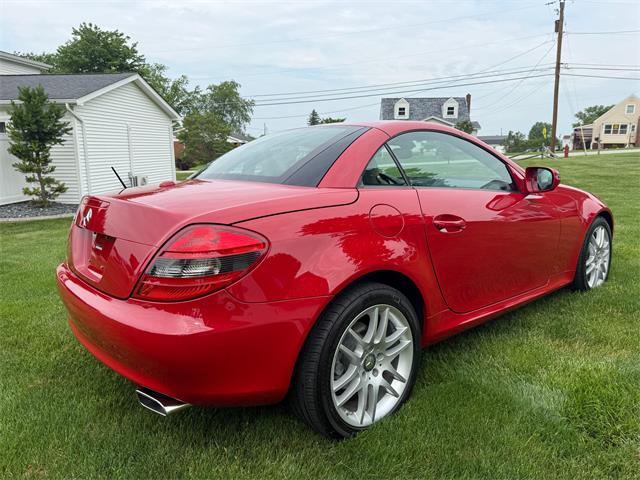 2009 Mercedes Benz SLK 300 (CC-2079484) for sale in Latrobe, Pennsylvania