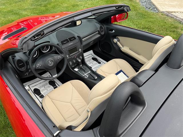 2009 Mercedes Benz SLK 300 (CC-2079484) for sale in Latrobe, Pennsylvania