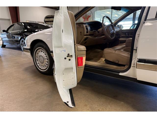 1995 Buick Roadmaster (CC-2079548) for sale in Chicago, Illinois