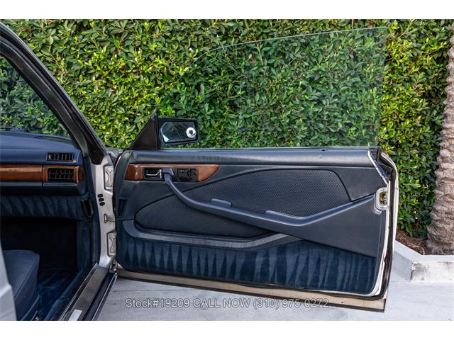 1987 Mercedes-Benz 560SEC (CC-2079674) for sale in Beverly Hills, California