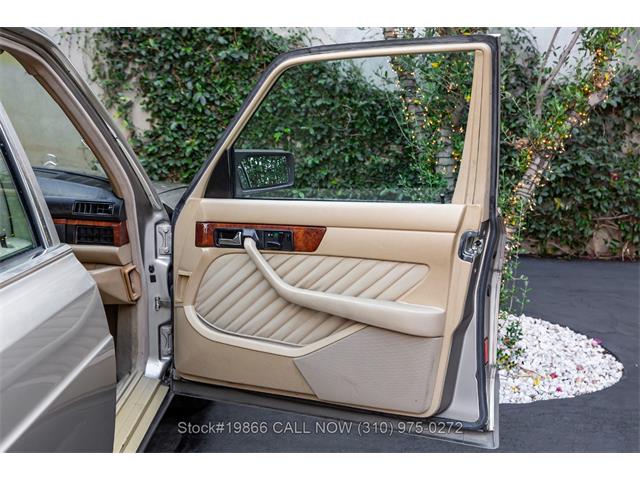 1991 Mercedes-Benz 560SEL (CC-2079712) for sale in Beverly Hills, California