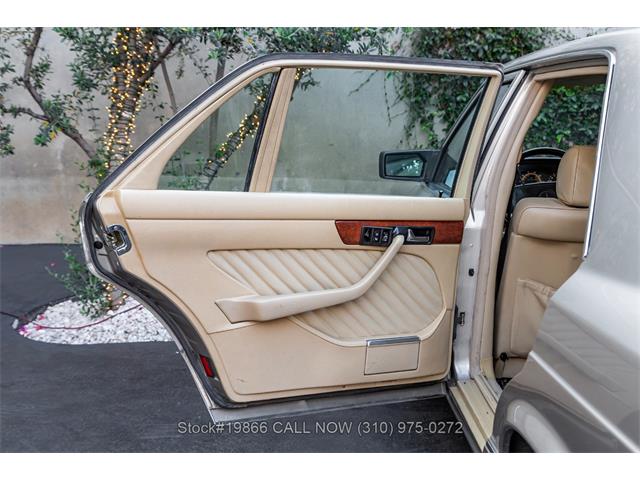 1991 Mercedes-Benz 560SEL (CC-2079712) for sale in Beverly Hills, California