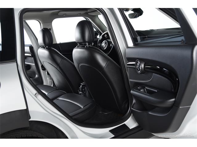 2020 MINI Cooper Clubman (CC-2079765) for sale in Farmingdale, New York