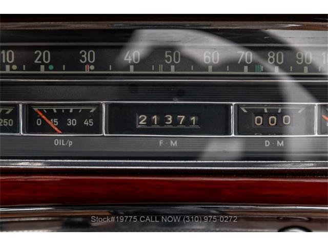 1960 Mercedes-Benz 220SE (CC-2070980) for sale in Beverly Hills, California